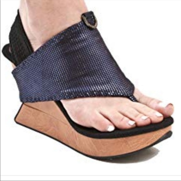 modzori Shoes - NWT Modzori reversible wedge sandals